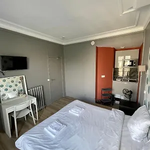Le17 Furnished Hotel Parigi